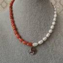 Бусы из речного жемчуга и запеченного коралла с кулоном "Инь-Янь" серебро 925, браслет в подарок при покупке в течении 3х дней