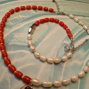 Бусы из речного жемчуга и запеченного коралла с кулоном "Инь-Янь" серебро 925, браслет в подарок при покупке в течении 3х дней