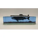 Модель 941 "Акула" с большой белой акулой.