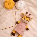 Вязаный жираф ручной работы