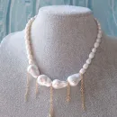 Бусы из натурального речного жемчуга и жемчужин майорка и серьги к ним