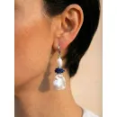 Асимметричные серьги с азуритом, премиальным барочным жемчугом и лазуритом ручной работы