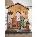 Ключница из дерева