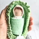 крошка в ладошке ручная работа