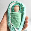 крошка в ладошке ручная работа