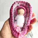 крошка в ладошке ручная работа