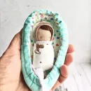 крошка в ладошке ручная работа