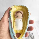 крошка в ладошке ручная работа