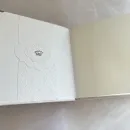 Фотоальбом свадебный белый с кружевом и брошью