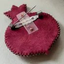 Брошь ручной работы гоанат из бисера. Украшения бижутерия в подарок маме, бабушке.