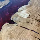 Стол из спила карагача и эпоксидной смолы Гранатовый браслет река