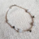 Браслеты из бисера с бусинами и кристаллами