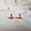 Серьги пусеты и жемчугом и биконусами Сваровски