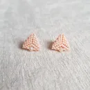 Серьги пусеты и жемчугом и биконусами Сваровски