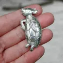 Серебряная брошь "Алиса в Стране Чудес" от KIR CARSON