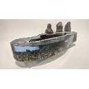 Модель подводной лодки 667БДР "Кальмар" на фоне скал "Три брата".