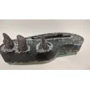 Модель подводной лодки 667БДР "Кальмар" на фоне скал "Три брата".