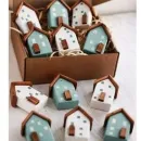 Домик интерьерная статуэтка