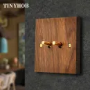 Розетка, выключатель