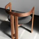 Стул из массива, деревянный