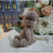 Мишка на крючке