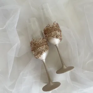 Свадебные бокалы беж с бисером и пайетками