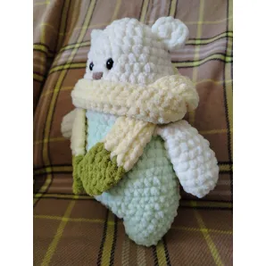 Игрушка из плюшевой пряжи