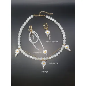 Чокер и ассимитричные серьги