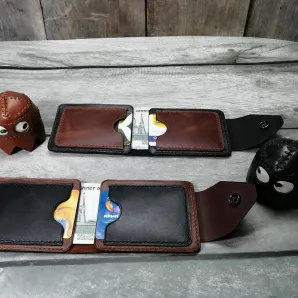 Кожаный кошелек.