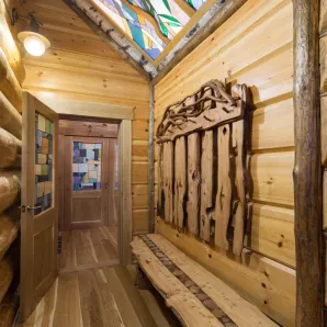 Вешалка из массива дерева