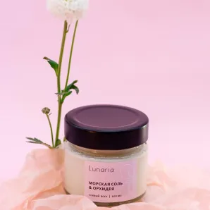 Ароматическая свеча Морская соль и орхидея