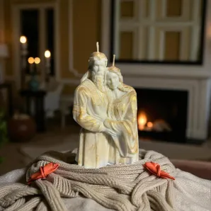 Свеча из соевого воска "Хранители Рода"