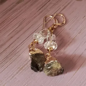 Серьги с раухтопазом и хрусталем