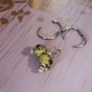 Серьги конго с серпентинитом