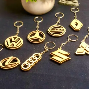 Брелки из дерева