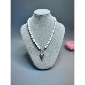 ​Колье из натурального белого агата и гематита