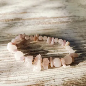 Браслет из розового кварца с кунцитом