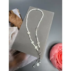 Колье из натурального перламутра и гематита