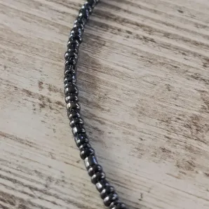 Чокер из гематита