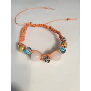 Браслет с натуральными камнями и бусинами