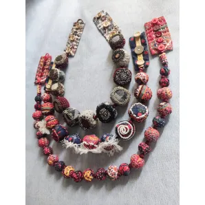 Бусы из ткани ручной работы в стиле бохо