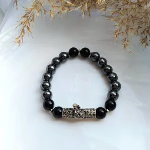 Мужской браслет с черным ониксом и гематитом.