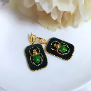 Серьги бархатные с жуком скарабеем