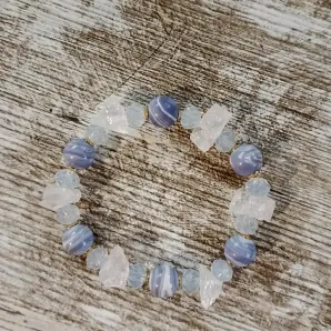 Браслет из агата с кварцем и опалитом