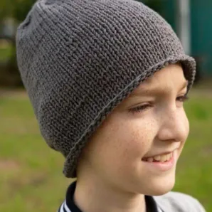 Графит/серая шапка-бини ручной вязки осень/весна
