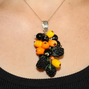 Кулон Ягодное танго