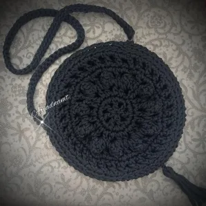 Сумка вязанная ручной работы