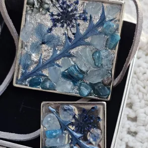 Комплект клон и кольцо с аквамарином и апатитом