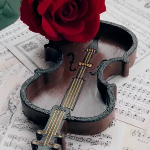 Декоративный поднос скрипка из гипса