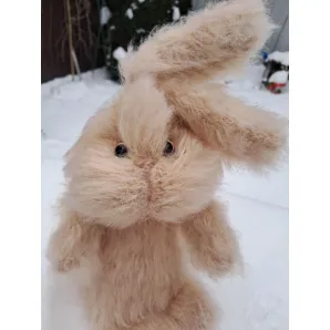 Зайчик плюшевый